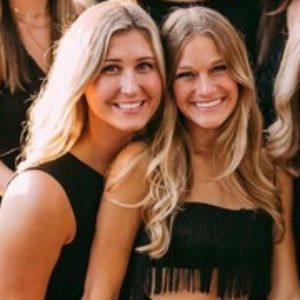 Meet your Posher, Charlsi